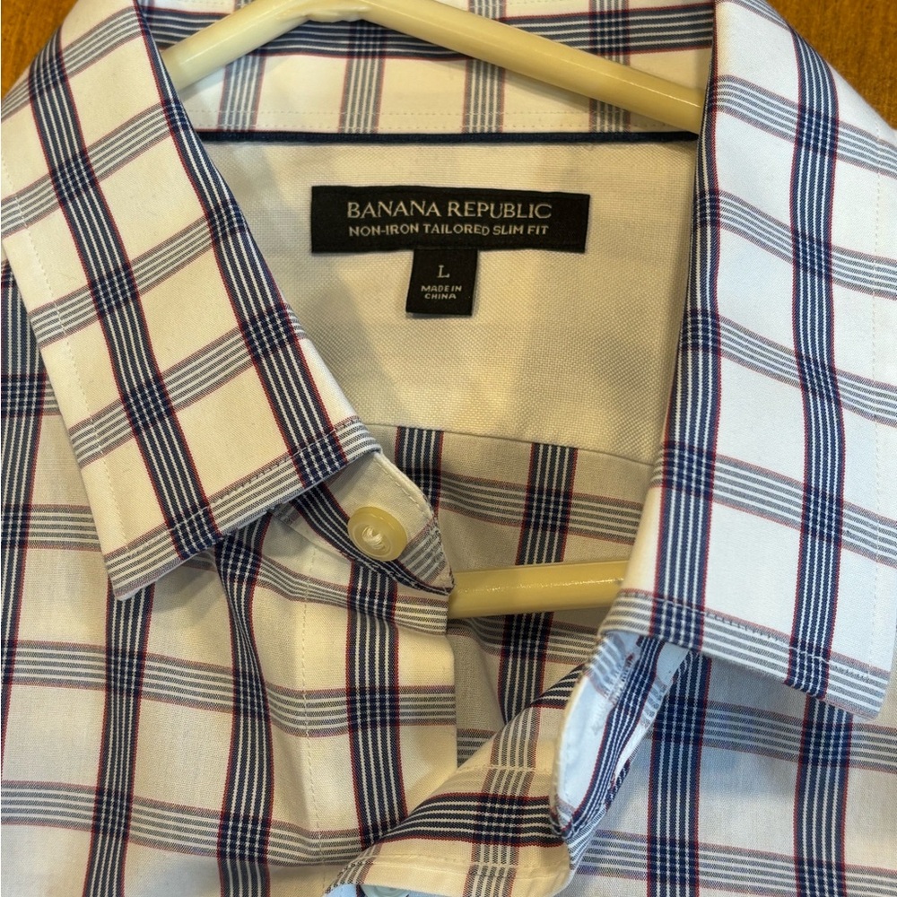 Banana Republic Men's White and Blue Plaid Shirt